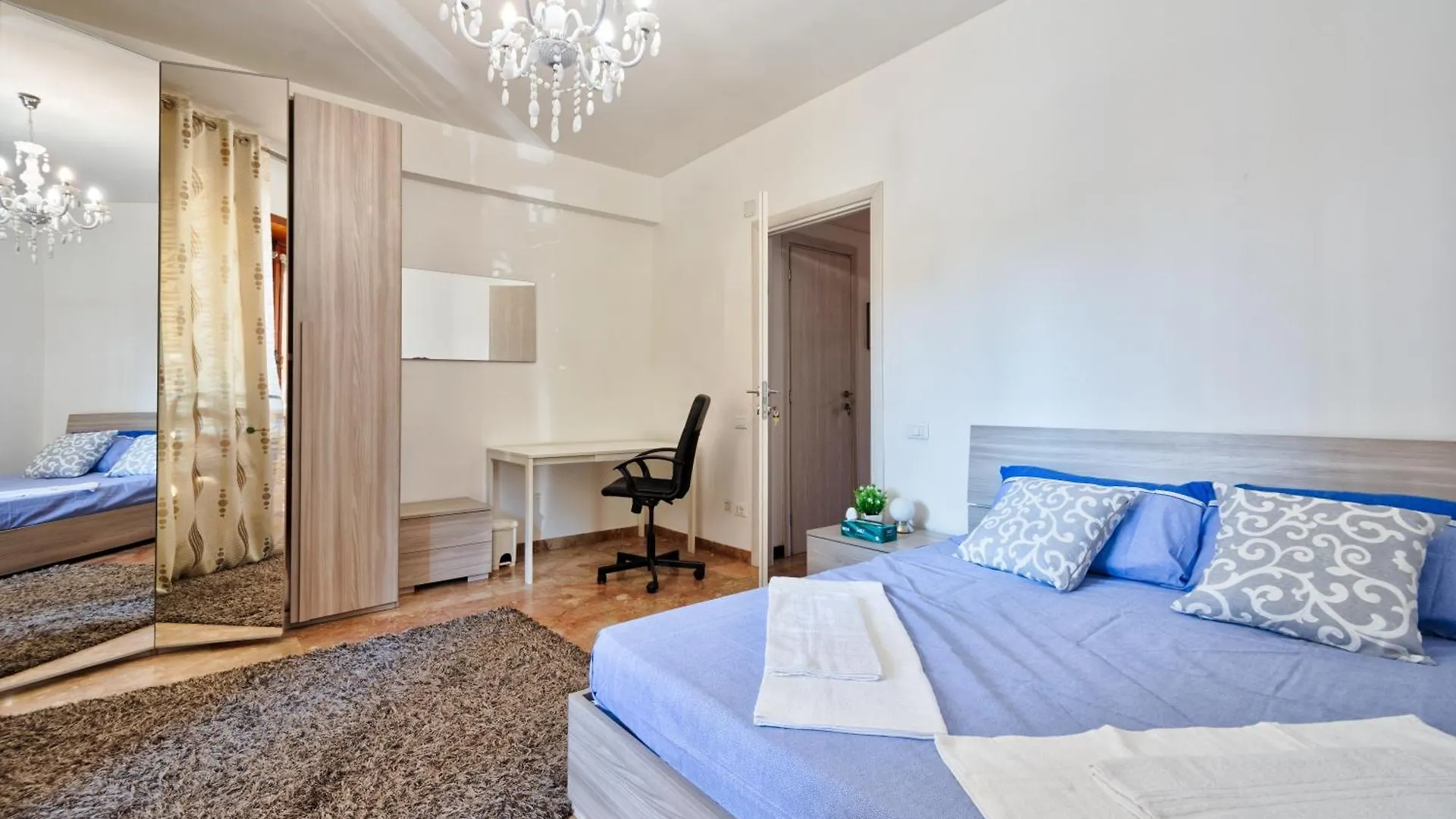 Venice City Of Art Residence Mestre Guest house